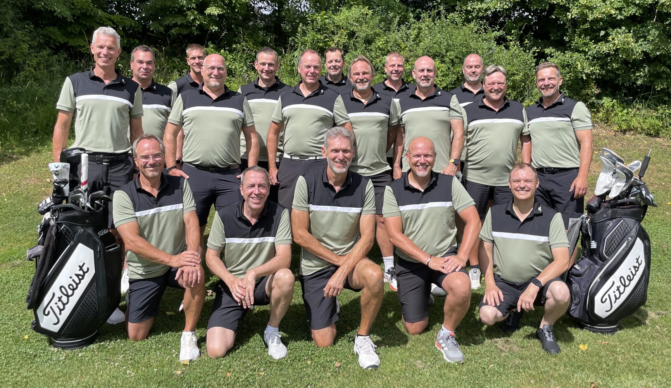 Du betrachtest gerade TOP 40 I Herren